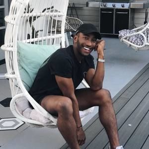 Meet your Posher, Keani